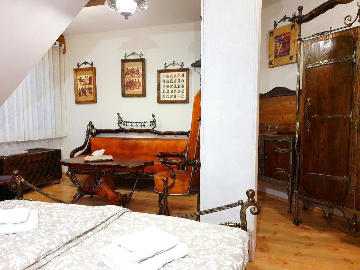 Penzion A Restauracia Toldi Галанта Экстерьер фото