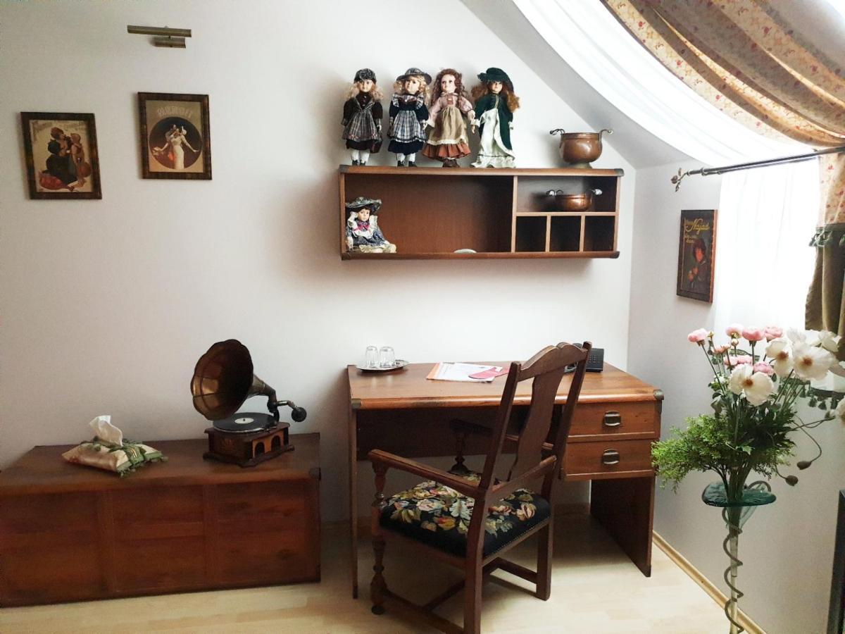 Penzion A Restauracia Toldi Галанта Экстерьер фото